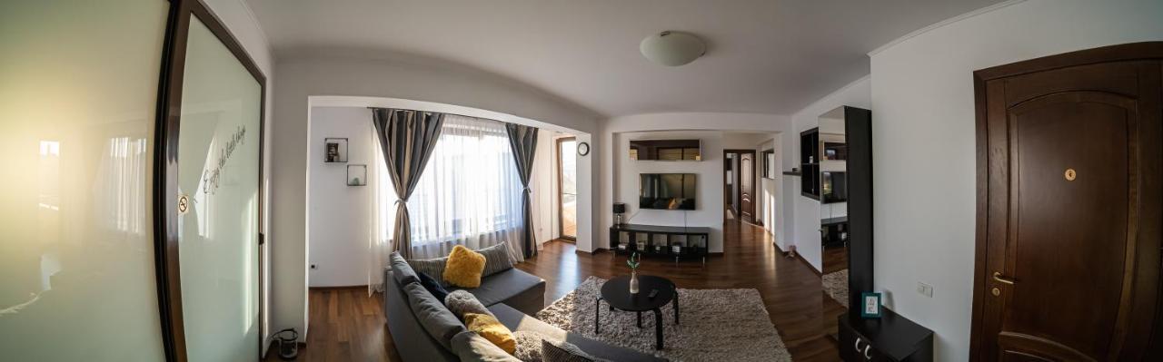 Apartament Tatu Bar&Grill Otopeni Dış mekan fotoğraf